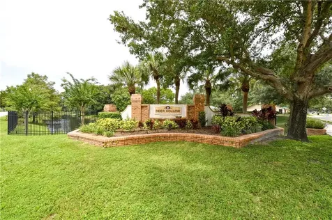 1213 Oak Trace Drive Sarasota FL 34232