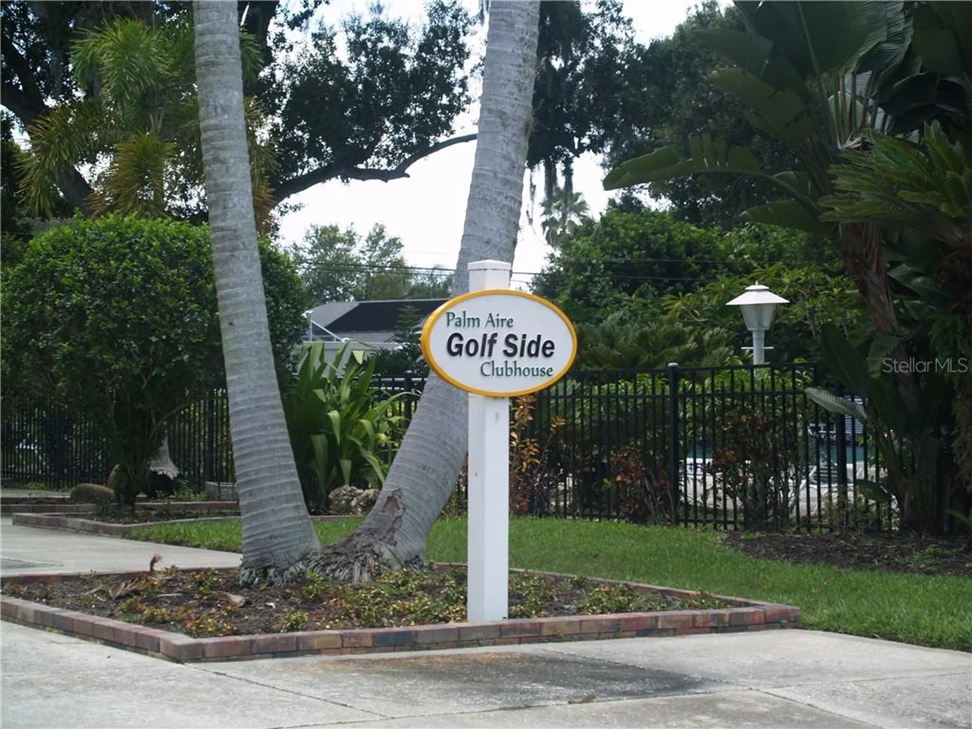 7405 W Country Club Drive N Sarasota FL 34243