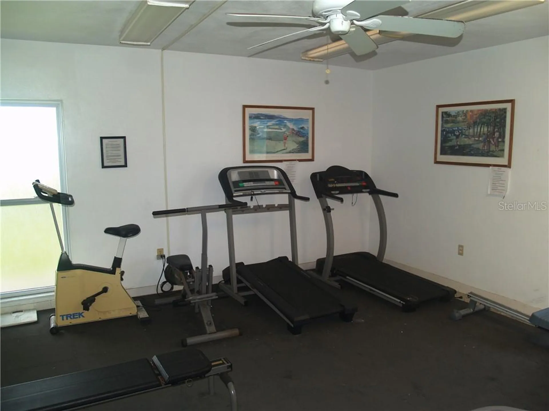 7405 W Country Club Drive N Sarasota FL 34243