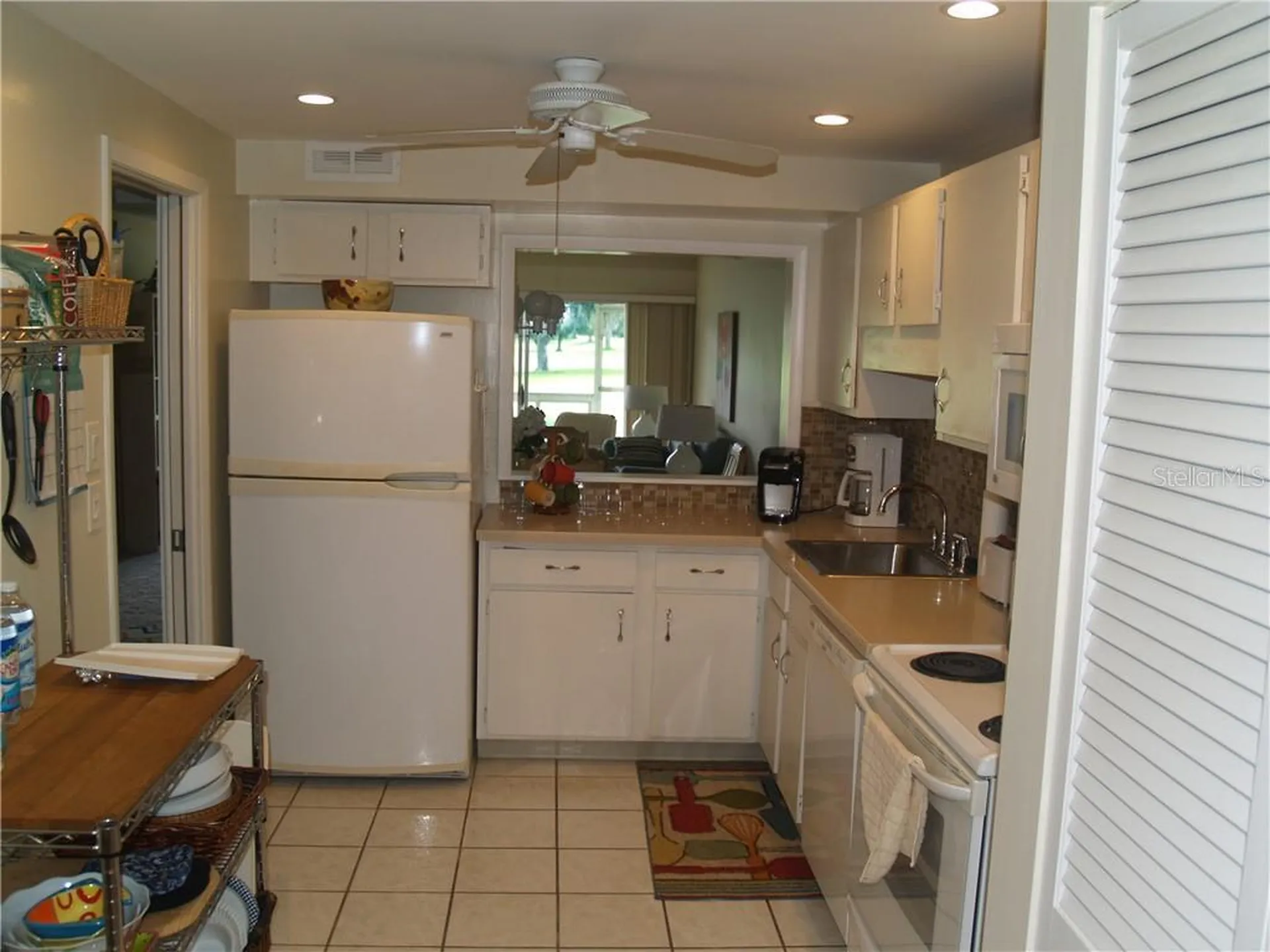 7405 W Country Club Drive N Sarasota FL 34243