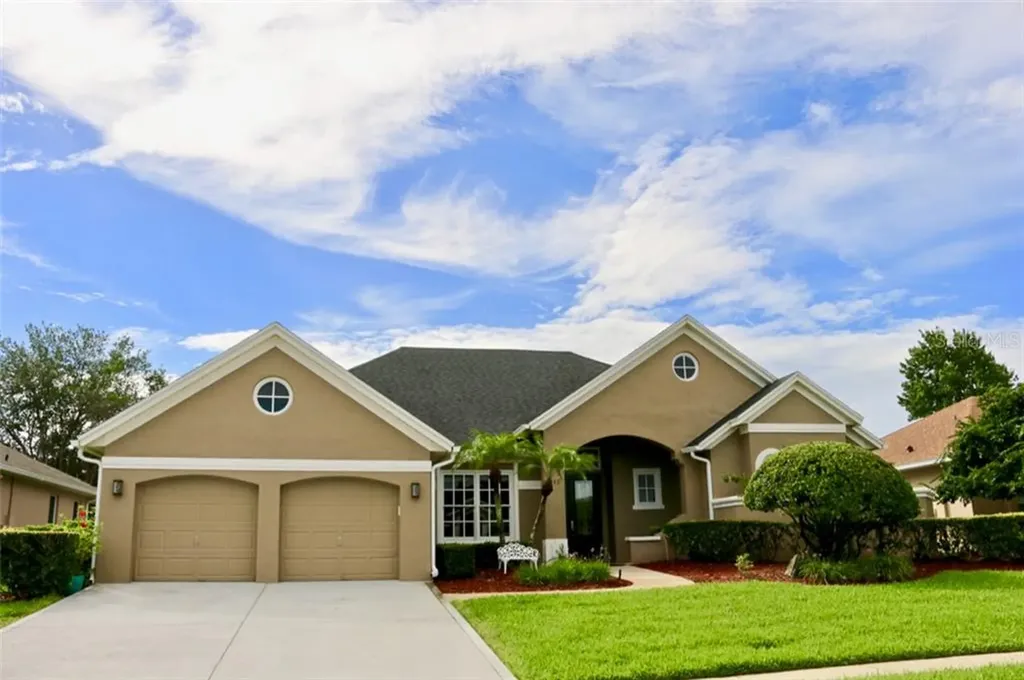 213 Haverford Court Debary FL 32713