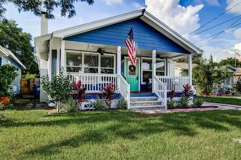 1118 35th Avenue N St Petersburg FL 33704