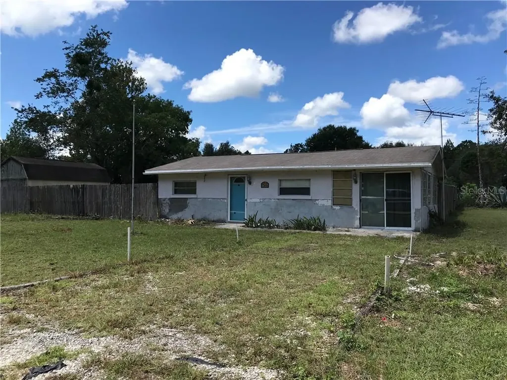 40717 W 5th Avenue Umatilla FL 32784