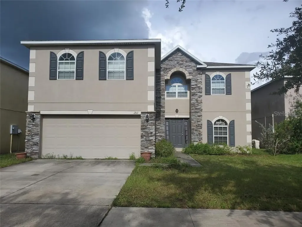 1211 Alhambra Crest Drive Ruskin FL 33570
