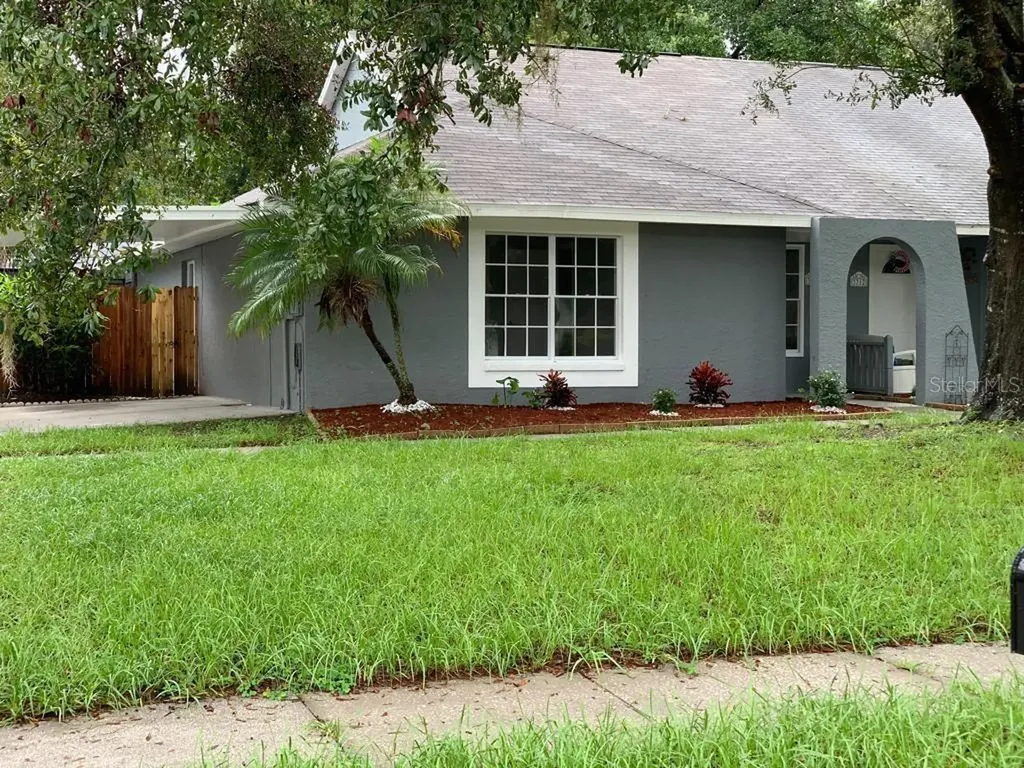 3310 Fox Lake Drive Tampa FL 33618