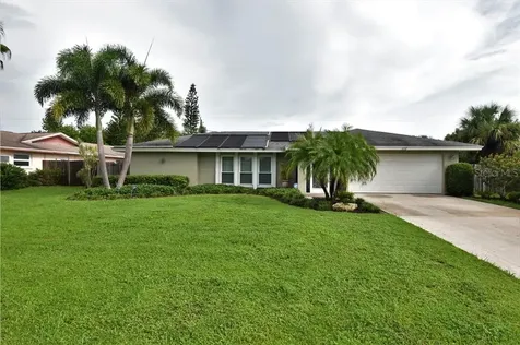 3737 Pin Oaks Street Sarasota FL 34232