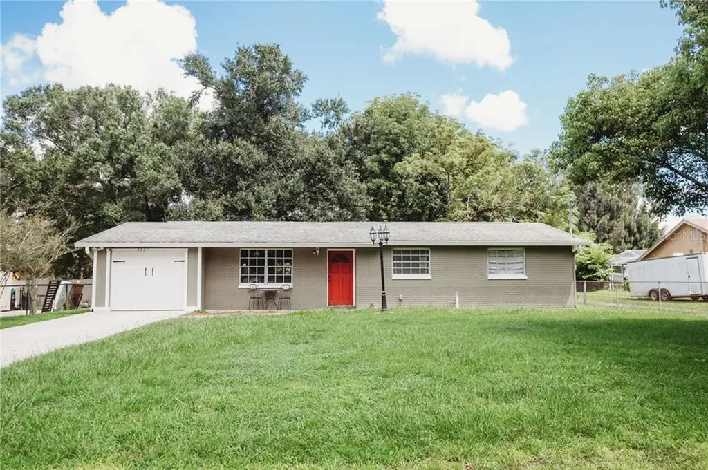 5227 Carey Road Tampa FL 33624
