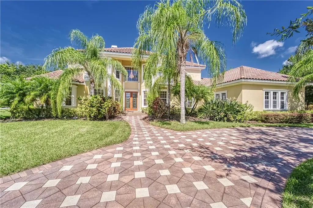2683 Wyndsor Oaks Way Winter Haven FL 33884
