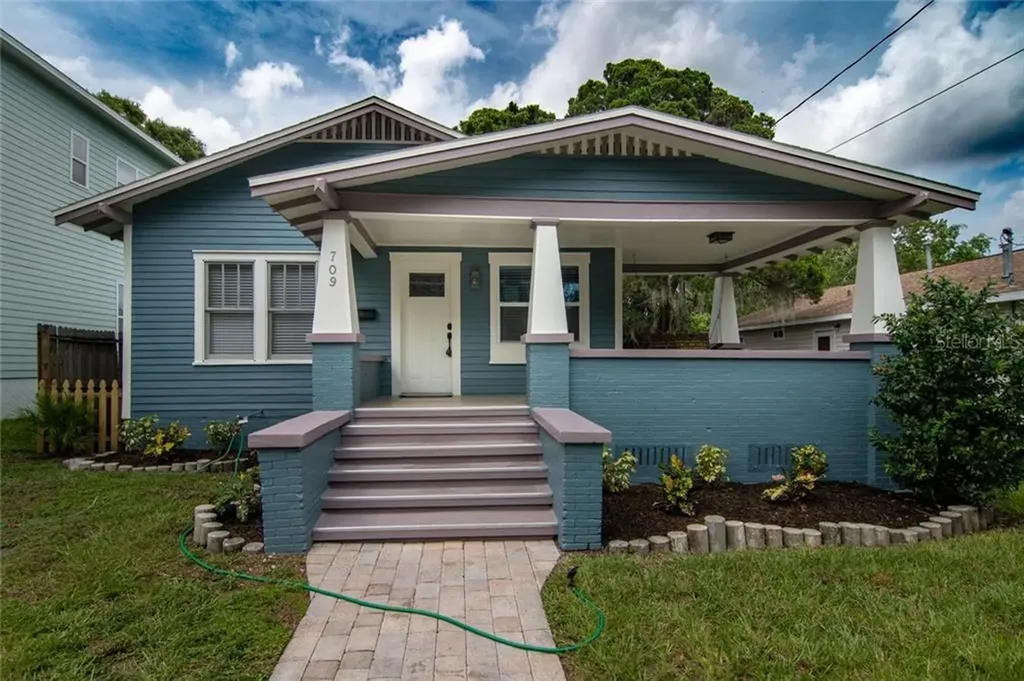 709 11th Avenue S St Petersburg FL 33701
