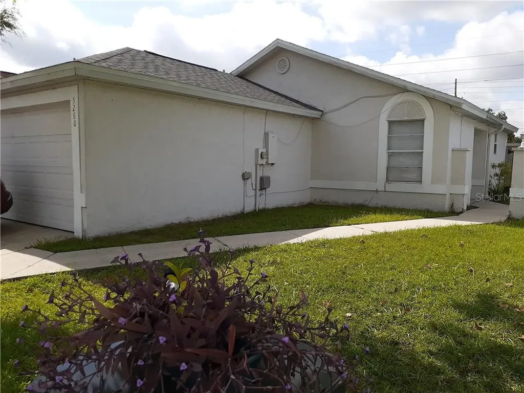 5260 Florida Holly Drive Orlando FL 32811
