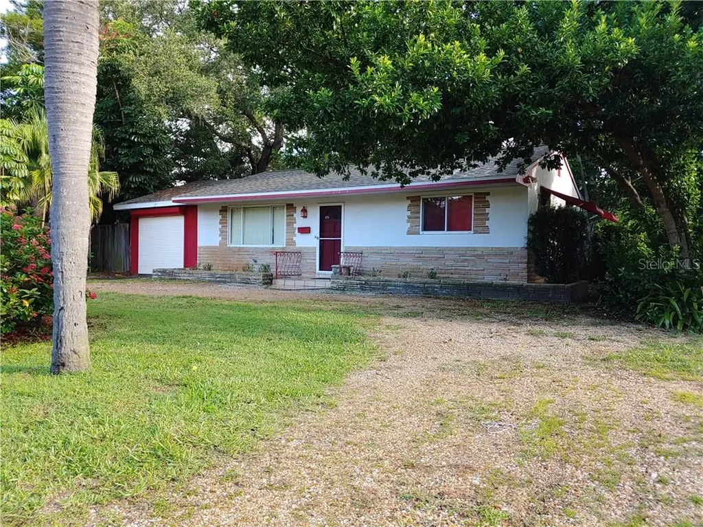 6655 Mango Avenue S St Petersburg FL 33707