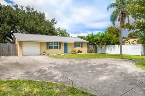 5915 62nd Avenue N Pinellas Park FL 33781