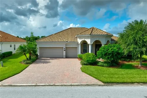 8202 Heritage Grand Place Bradenton FL 34212