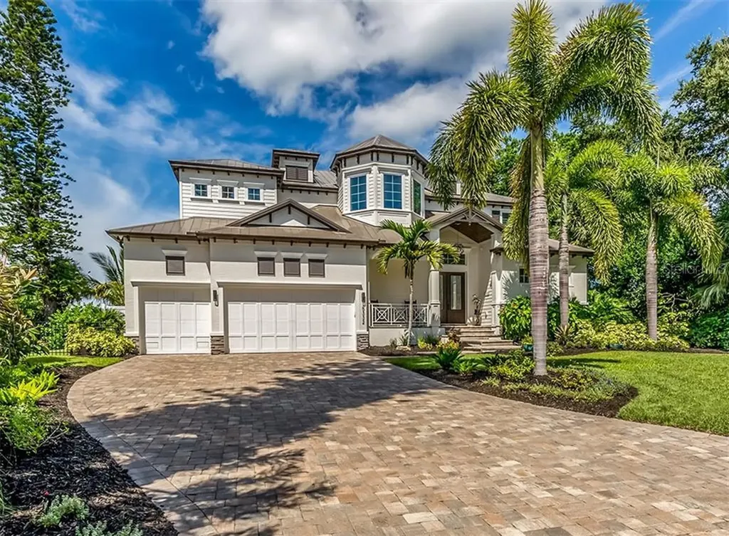 5332 Shadow Lawn Drive Sarasota FL 34242