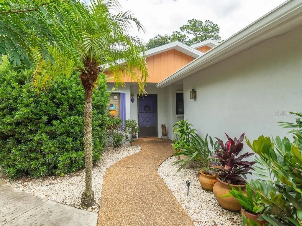 4520 45th Court Sarasota FL 34234
