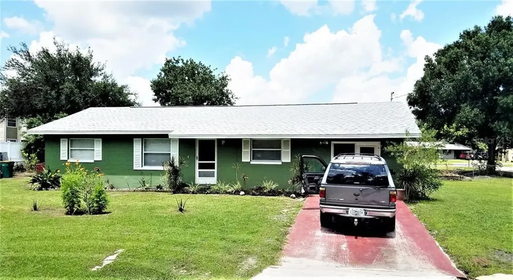 855 W Tropicana Court Kissimmee FL 34741