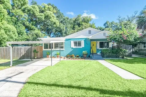 207 W Henry Avenue Tampa FL 33604
