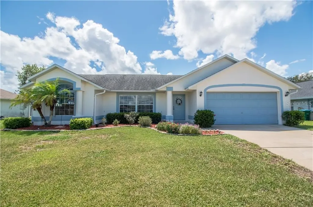 1121 Feather Drive Deltona FL 32725