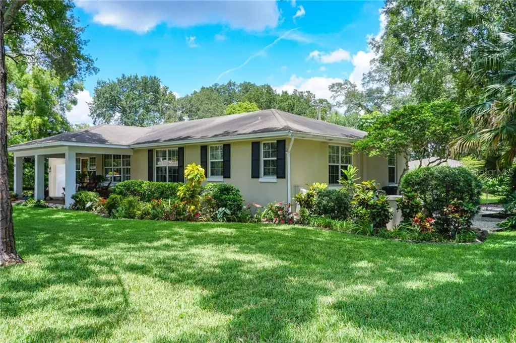 457 W Davis Boulevard Tampa FL 33606
