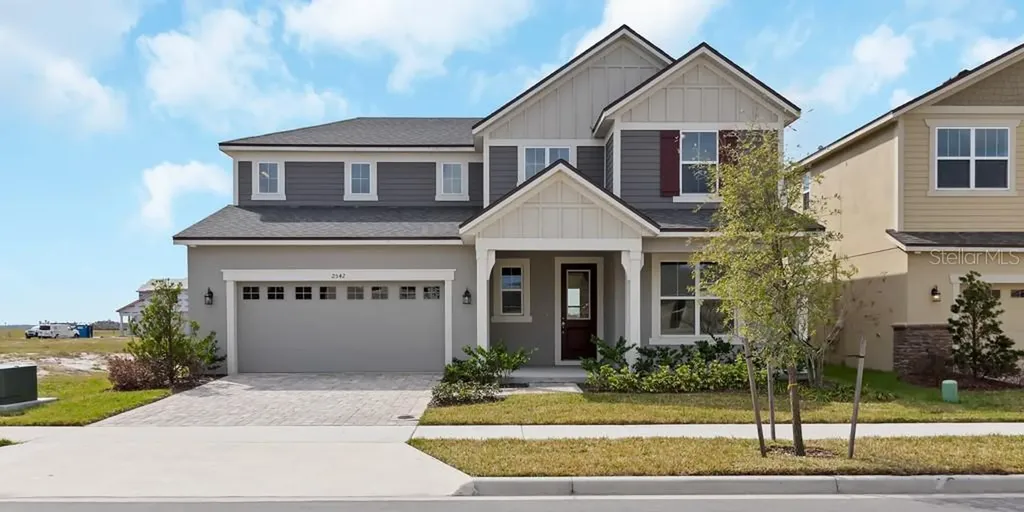 2542 Volunteer Avenue Kissimmee FL 34744