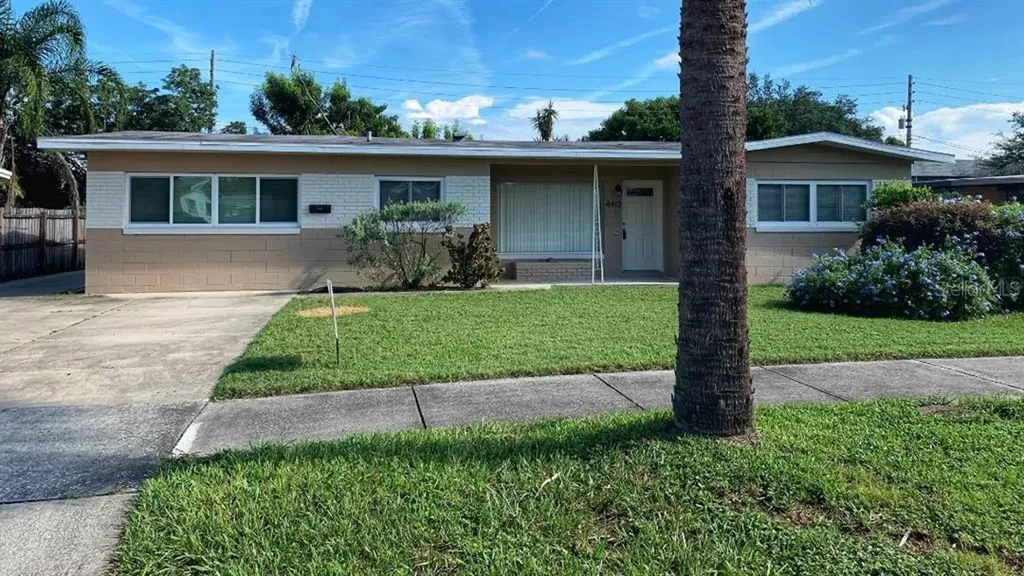 4413 Rockledge Road Orlando FL 32807
