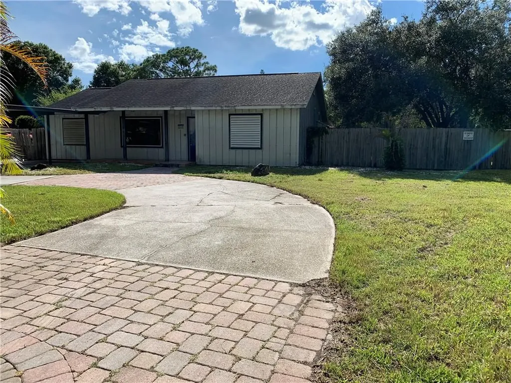 627 N Shade Avenue Sarasota FL 34237