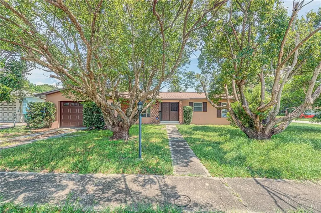 1013 Frost Lane Deltona FL 32725