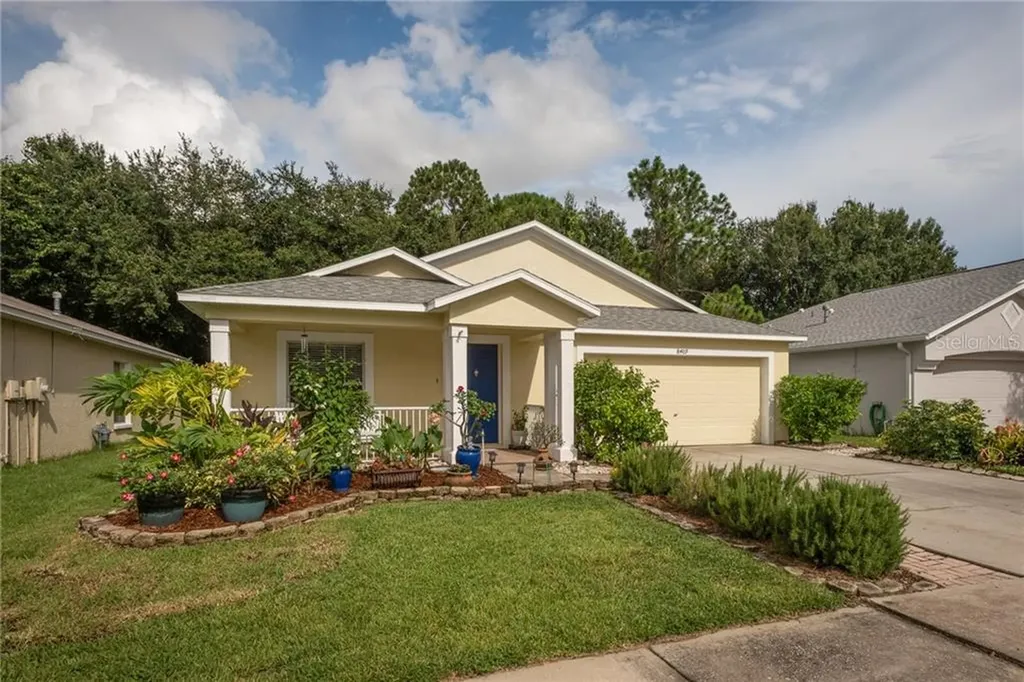 8409 Poydras Lane Tampa FL 33635