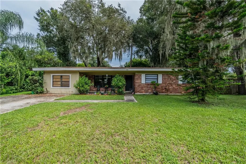 514 Greenbay Avenue Brandon FL 33510