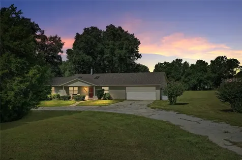 38915 Grays Airport Road Lady Lake FL 32159