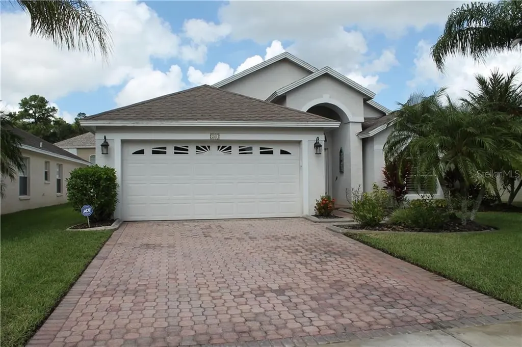241 Arbor Woods Circle Oldsmar FL 34677