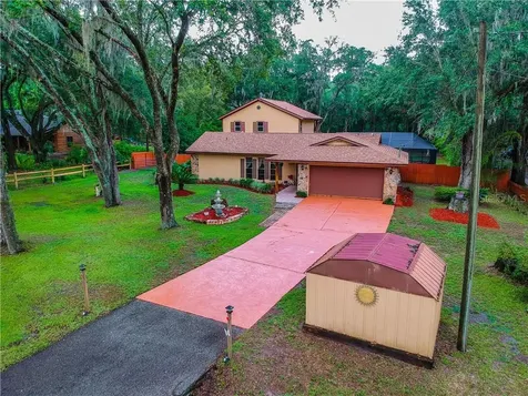 28800 Walker Drive Wesley Chapel FL 33544