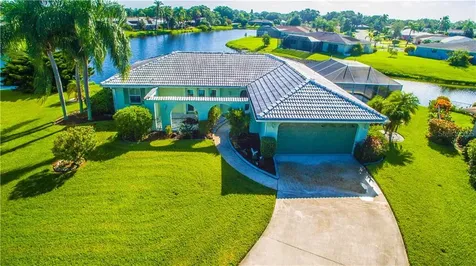 1740 N Lakeside Court Venice FL 34293