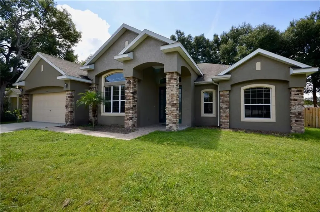 806 Benton Lake Drive S Deland FL 32724