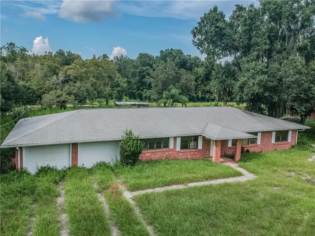 2214 Fairfield Avenue Brandon FL 33510