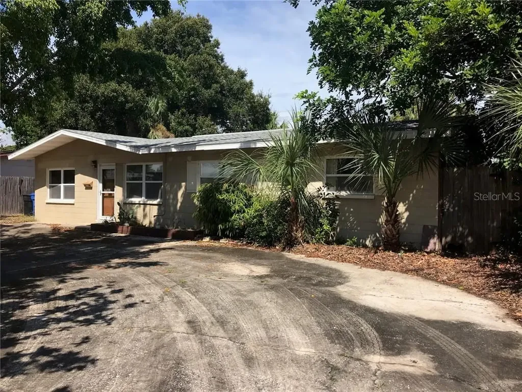 273 Dolphin Avenue SE St Petersburg FL 33705