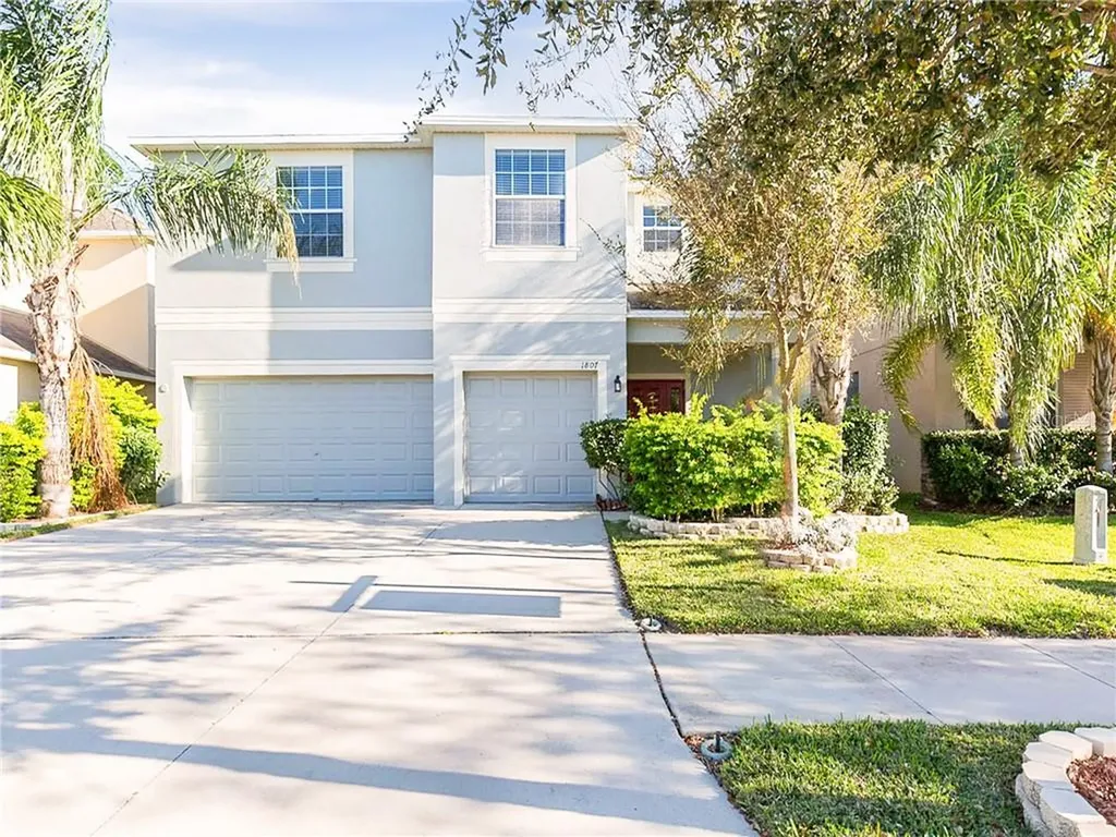 1807 Oak Pond Street Ruskin FL 33570