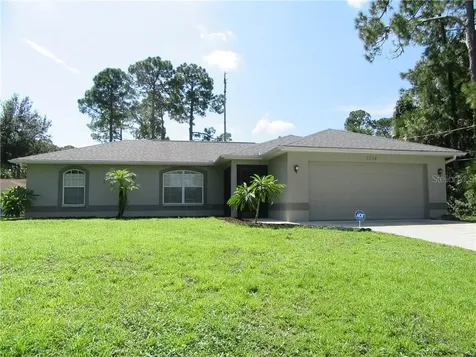 5224 Linda Drive North Port FL 34286