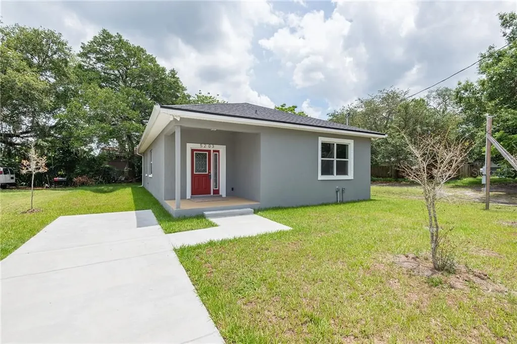 5203 N 44th Street Tampa FL 33610
