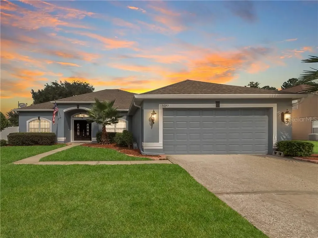 5649 Autumn Chase Circle Sanford FL 32773