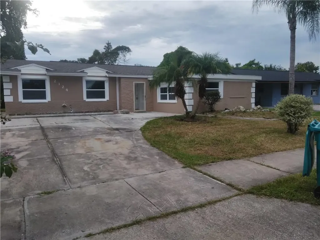 2124 Fiesta Court Orlando FL 32811