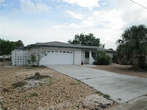 10408 Sandpiper Road W Bradenton FL 34209