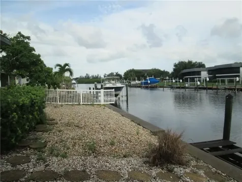 10408 Sandpiper Road W Bradenton FL 34209