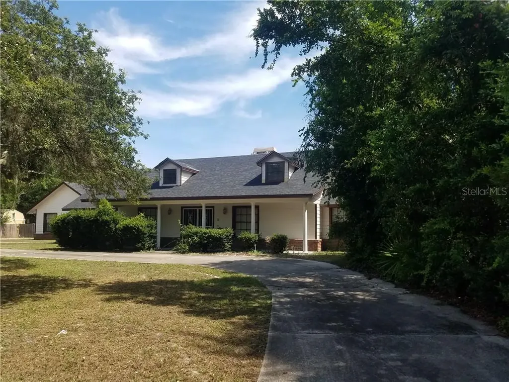 8232 Steeplechase Boulevard Orlando FL 32818
