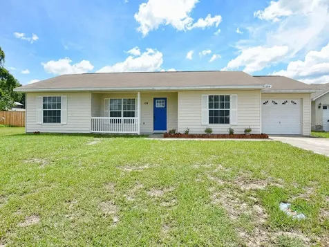 104 Arnold Court Wildwood FL 34785