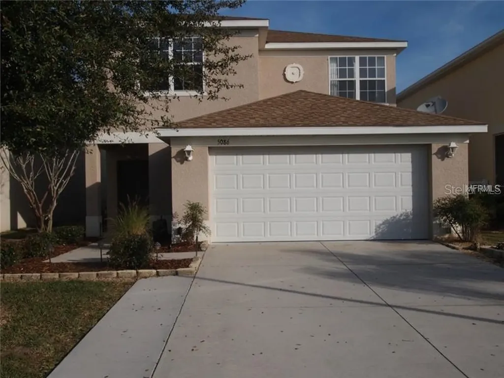 5086 NE 124th Place Oxford FL 34484