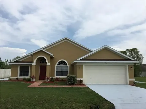 207 Bedford Drive Kissimmee FL 34758