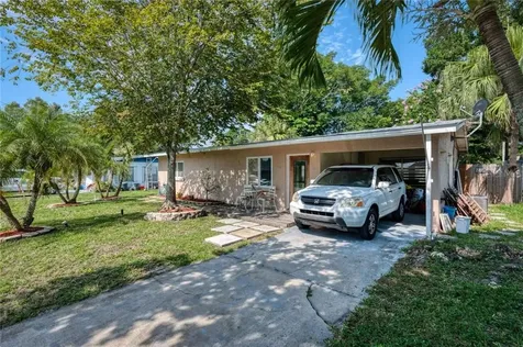5824 Albert Place Sarasota FL 34231