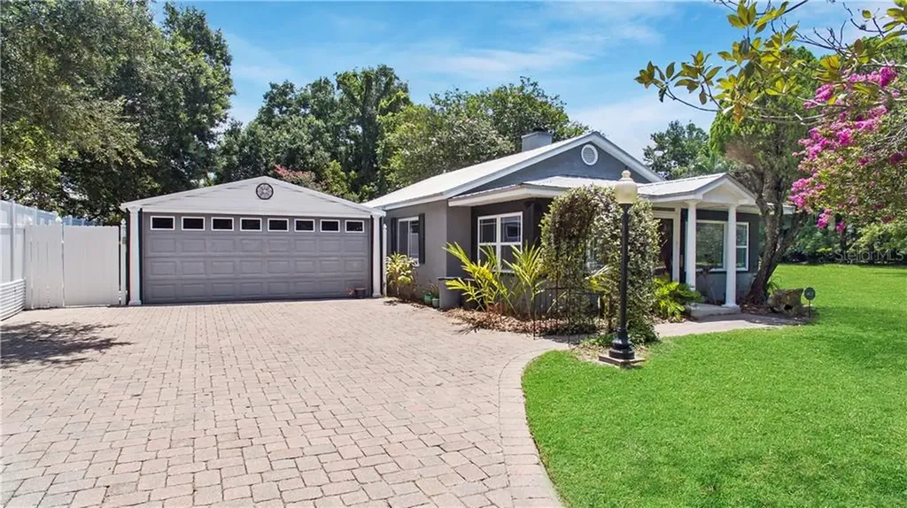 2307 Peel Avenue Orlando FL 32806