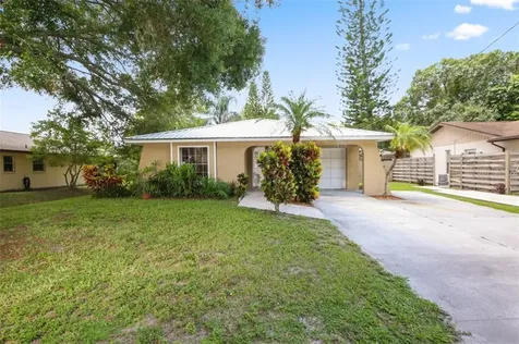 3324 Maiden Lane Sarasota FL 34231
